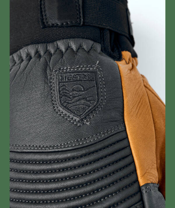 Hestra Freeride Czone Men's 3 Finger Gloves 2025 - Image 9