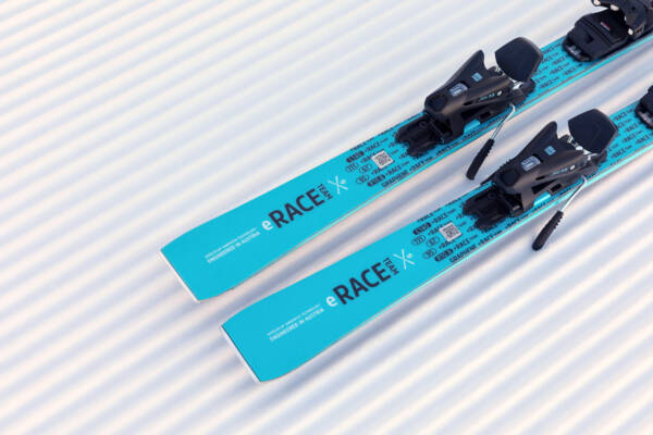 Head WC e.Race Team Junior Race Skis with JRS 4.5 Bindings 2026 - Image 3